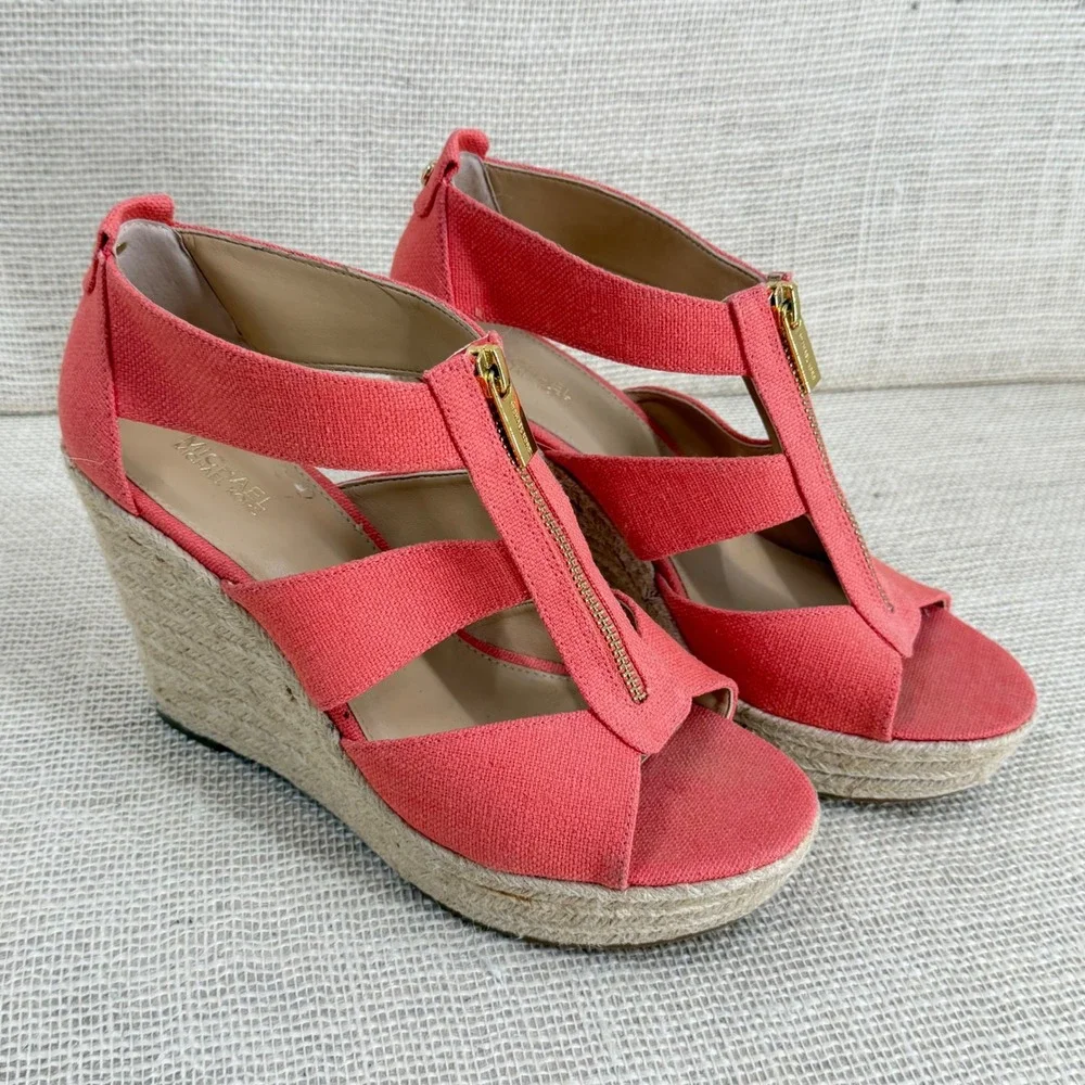 Michael Michael Kors Damita Coral Pink Canvas Espadrille Wedge Sandals‎ Size 8M